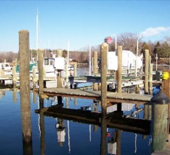Combs Creek Marina Photo