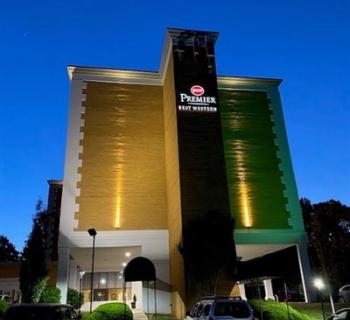 The only Veteran Owned Small Business hotel in the DC region. Photo