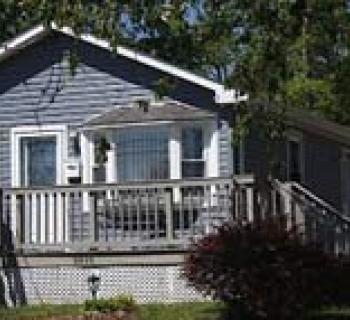 Bay View Beach House exterior view Photo