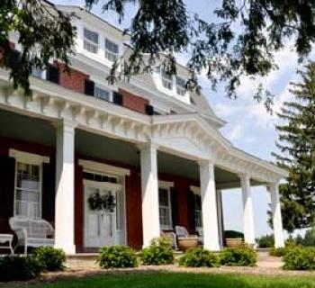 Stepne Manor exterior view Photo