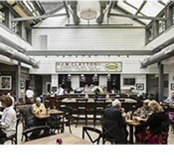 Mt. Washington Tavern interior dining view Photo