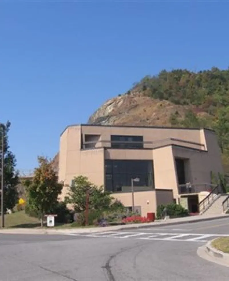 Sideling Hill Welcome Center Photo