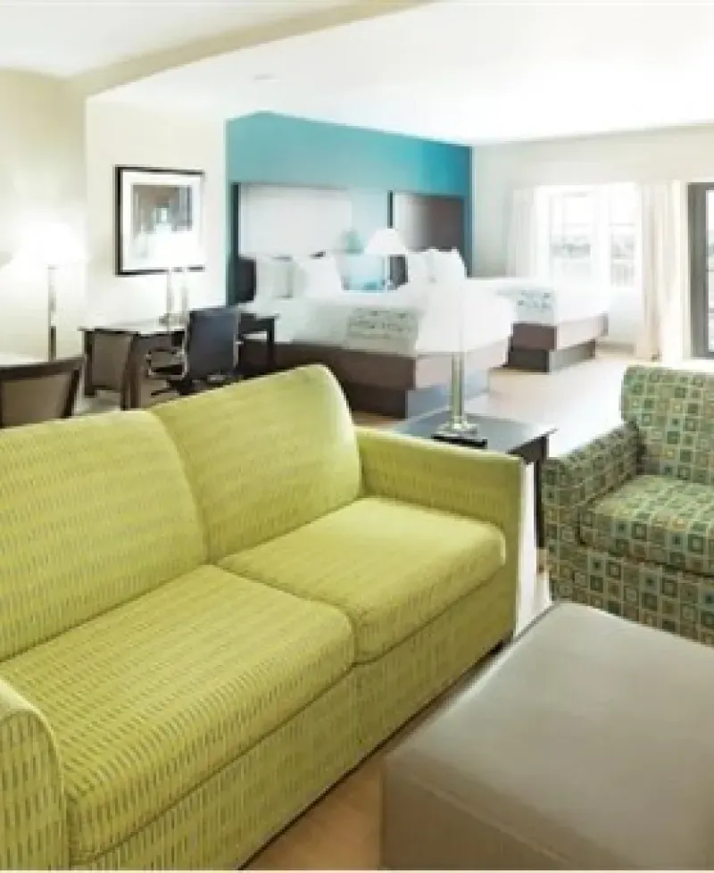 La Quinta Guest Room Photo