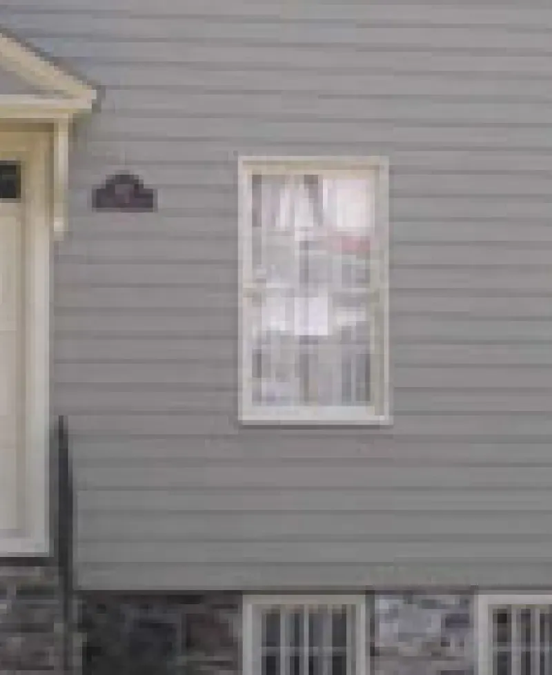 107 House exterior Photo