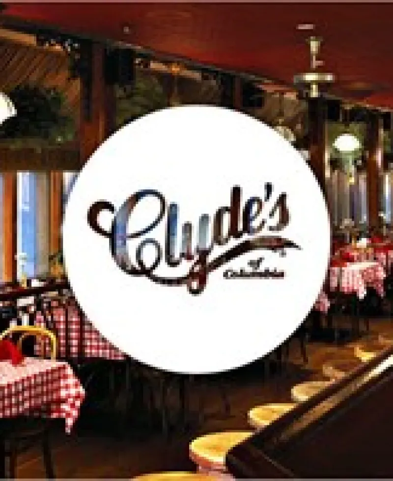 Clyde's of Columbia interior Photo