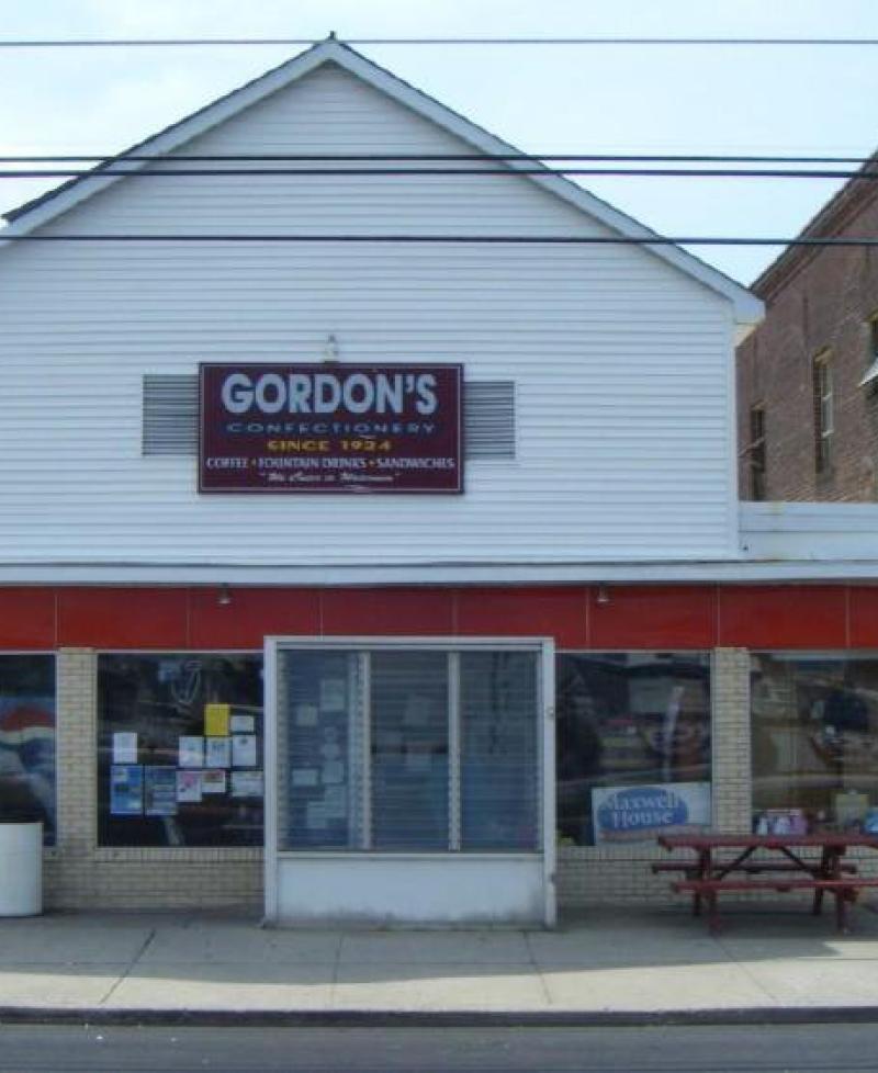 Gordon's Confectionery exterior view Photo