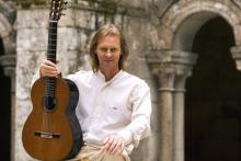 Guitarist David Russell Photo