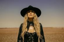 Lainey Wilson Photo