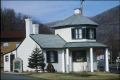 LaVale's seven-sided Toll Gate House