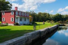 Red Loch house