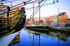 Nighthawk schooner in Fells Point Nighthawk schooner in Fells Point