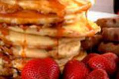Strawberries and Pancakes from Clyde's Tower Oak Lodge