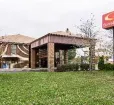 Econo Lodge Andrews AFB-Clinton exterior Photo