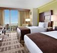 Guest room (double) at DoubleTree by Hilton-Washington, DC/Silver Spring Photo