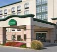 Holiday Inn Express & Suites-BWI North Photo
