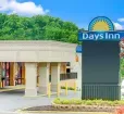 Days Inn-Towson exterior view Photo