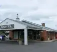 Charlotte Hall Motel exterior view Photo