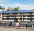 Days Inn-Woodlawn Photo