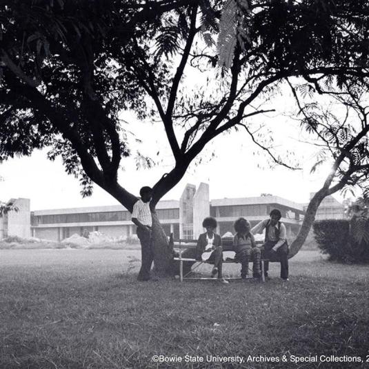 Students in front of Bowie State University 1975