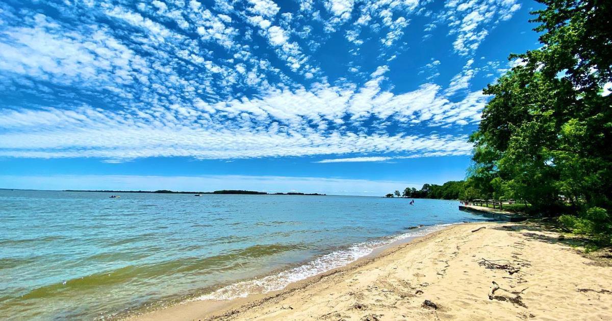 Beach with waves near me on sale