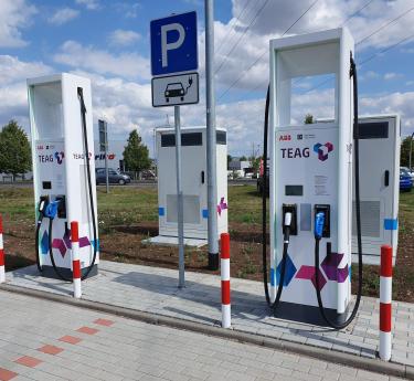 Electric Vehicle Charging Station