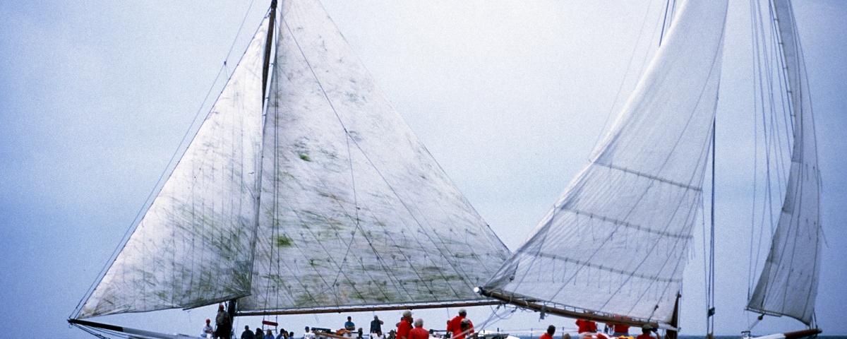 Deal Island Skipjack Boat Race Deal Island Harbor hosts this race each Labor Day Weekend. The event also features a fishing contest and delicious local food.